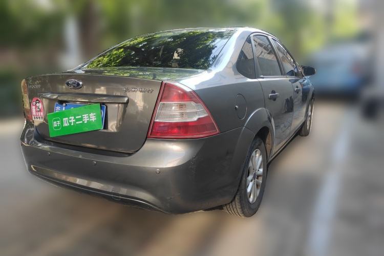 Used Ford Focus 2013 Sedan Classic 1.8L Automatic Base Model Rear Right 45 Deg
