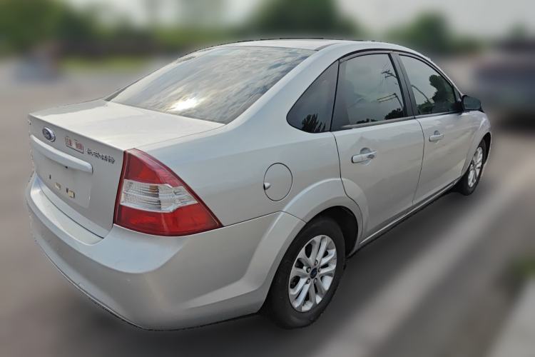 Used Ford Focus 2013 Sedan Classic 1.8L Automatic Base Model Rear Right 45 Deg
