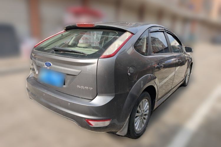 Used Ford Focus 2013 Hatchback Classic 1.8L Automatic Fashion Edition Rear Right 45 Deg