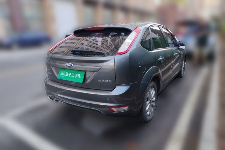Used Ford Focus 2013 Hatchback Classic 1.8L Automatic Base Model Rear Right 45 Deg