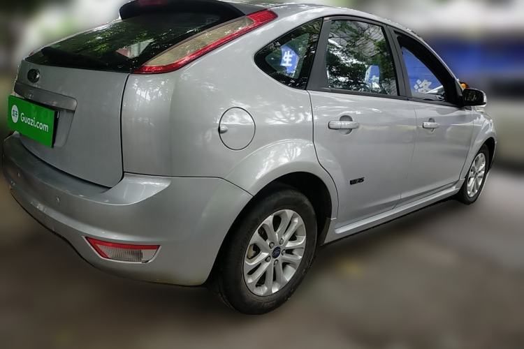 Used Ford Focus 2013 Hatchback Classic 1.8L Automatic Millionth Anniversary Edition Rear Right 45 Deg