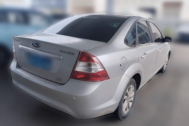 Used Ford Focus 2013 Sedan Classic 1.8L Automatic Base Model Rear Right 45 Deg