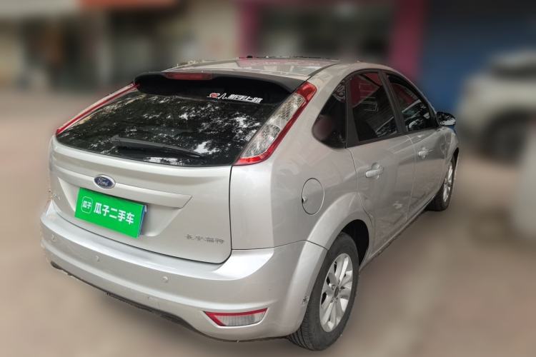 Used Ford Focus 2013 Hatchback Classic 1.8L Automatic Base Model Rear Right 45 Deg
