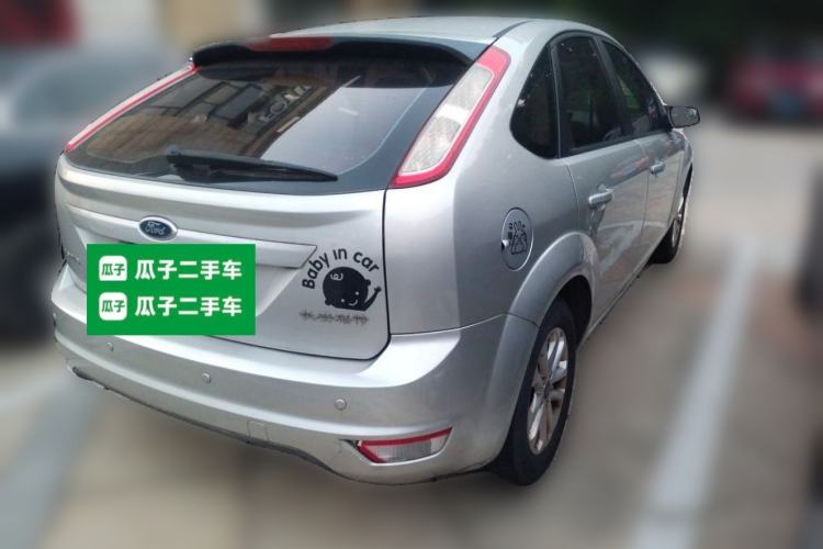 Used Ford Focus 2013 Hatchback Classic 1.8L Manual Base Model Rear Right 45 Deg