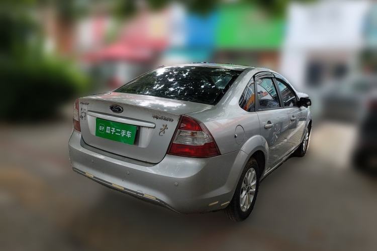 Used Ford Focus 2013 Sedan Classic 1.8L Manual Base Model Rear Right 45 Deg