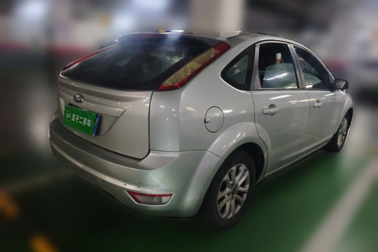 Used Ford Focus 2013 Hatchback Classic 1.8L Manual Base Model Rear Right 45 Deg