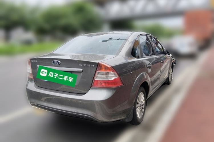 Used Ford Focus 2013 Sedan Classic 1.8L Manual Fashion Edition Rear Right 45 Deg