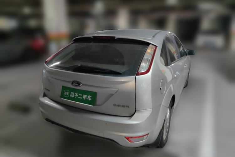 Used Ford Focus 2013 Hatchback Classic 1.8L Automatic Fashion Edition Rear Right 45 Deg