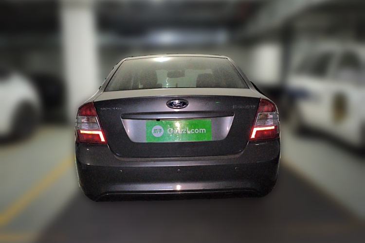 Used Ford Focus 2013 Sedan Classic 1.8L Automatic Fashion Edition Rear