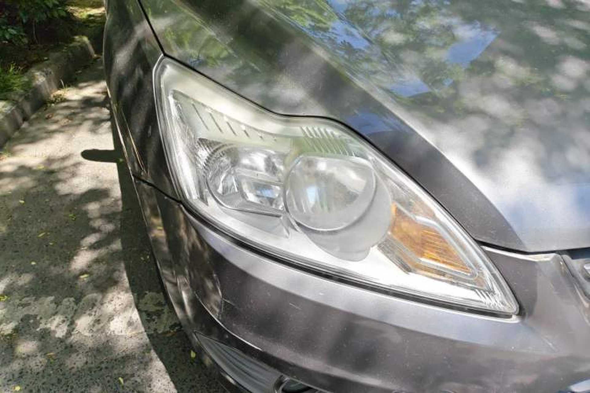 Used Ford Focus 2013 Sedan Classic 1.8L Manual Fashion Edition Right Front Headlight