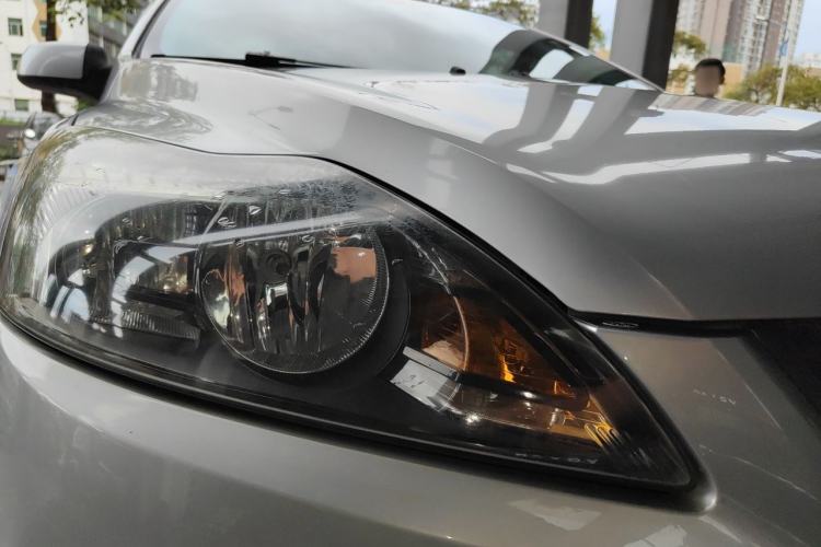 Used Ford Focus 2013 Hatchback Classic 1.8L Manual Base Model Right Front Headlight