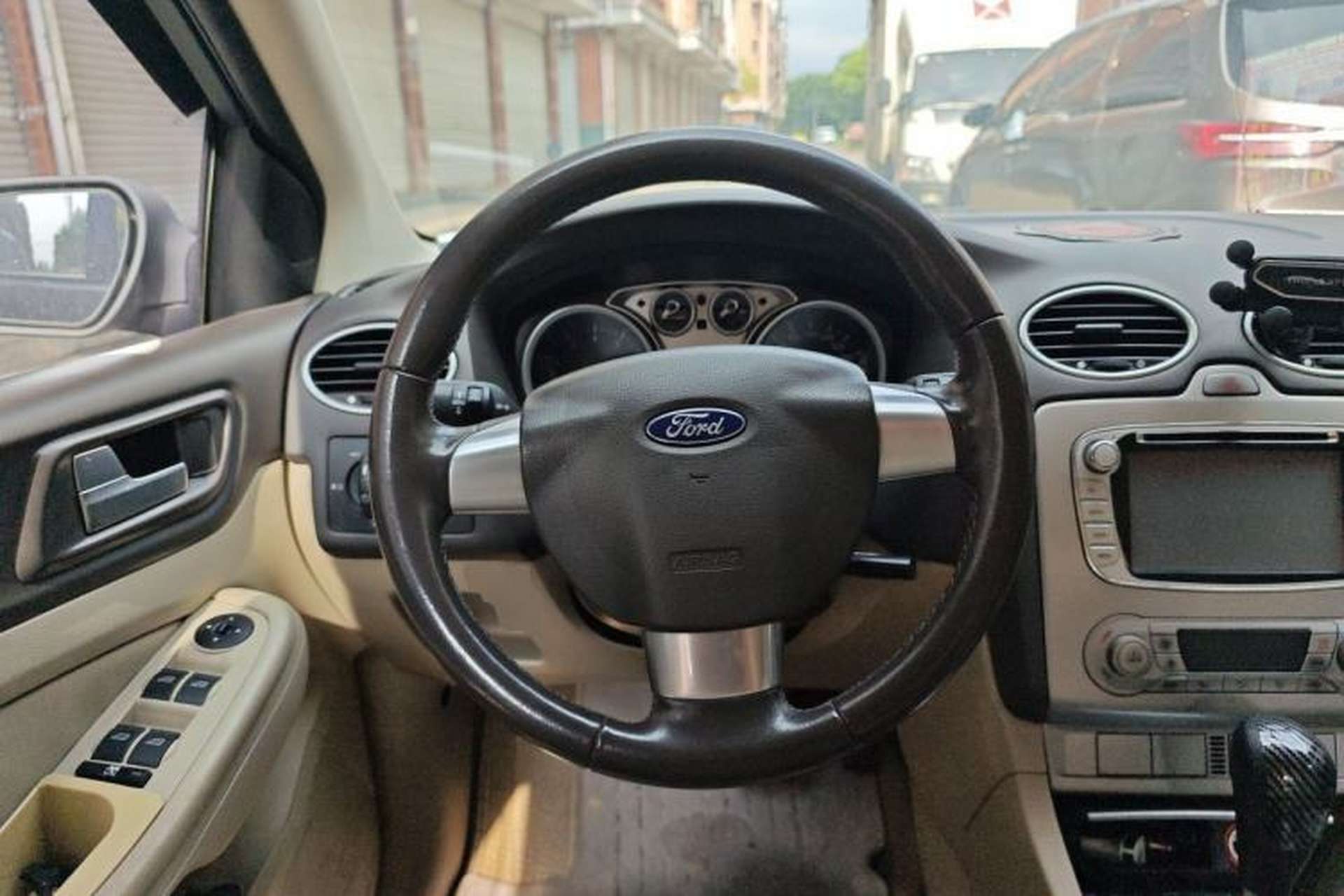 Used Ford Focus 2013 Hatchback Classic 1.8L Automatic Fashion Edition Steering Wheel