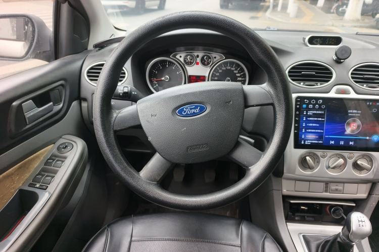 Used Ford Focus 2013 Hatchback Classic 1.8L Manual Base Model Steering Wheel