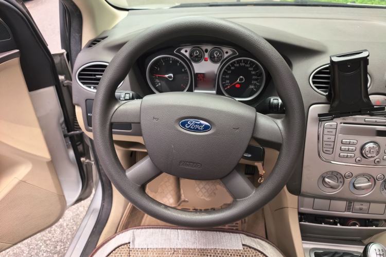 Used Ford Focus 2013 Sedan Classic 1.8L Manual Millionth Anniversary Edition Steering Wheel