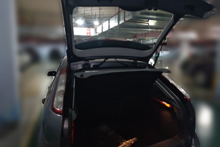 Used Ford Focus 2013 Hatchback Classic 1.8L Automatic Base Model Trunk