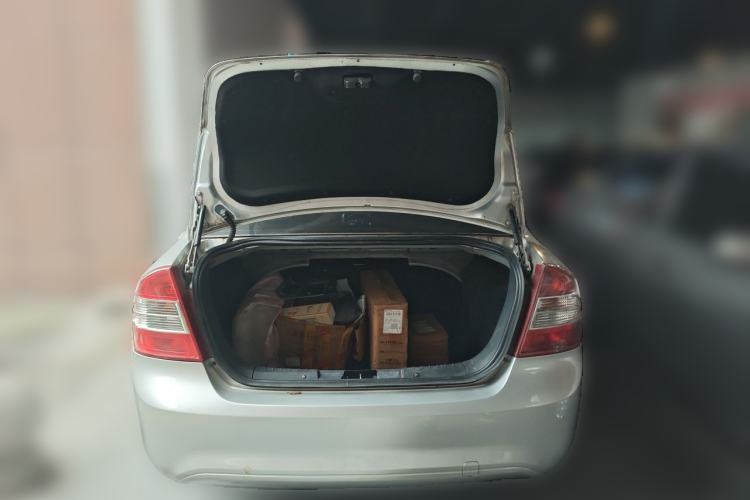 Used Ford Focus 2013 Sedan Classic 1.8L Manual Base Model Trunk