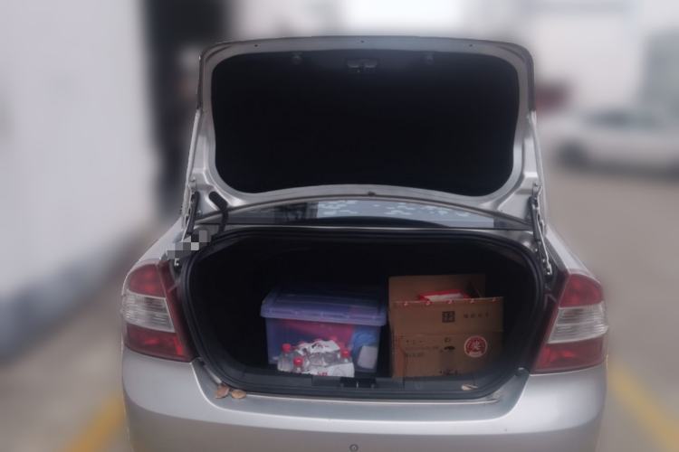 Used Ford Focus 2013 Sedan Classic 1.8L Automatic Base Model Trunk