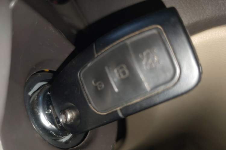 Used Ford Focus 2013 Hatchback Classic 1.8L Automatic Fashion Edition Vehicle Key