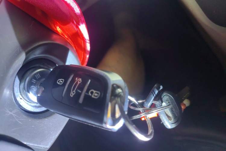 Used Ford Focus 2013 Sedan Classic 1.8L Automatic Millionth Anniversary Edition Vehicle Key