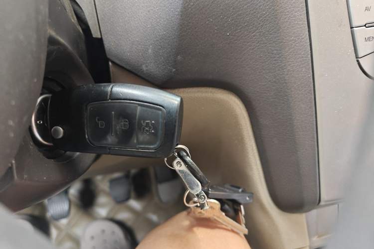 Used Ford Focus 2013 Sedan Classic 1.8L Manual Base Model Vehicle Key