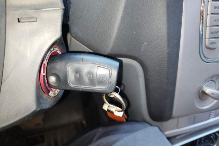 Used Ford Focus 2013 Hatchback Classic 1.8L Automatic Base Model Vehicle Key