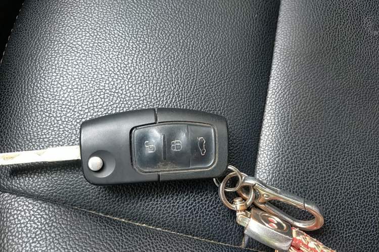 Used Ford Focus 2013 Hatchback Classic 1.8L Automatic Millionth Anniversary Edition Vehicle Key