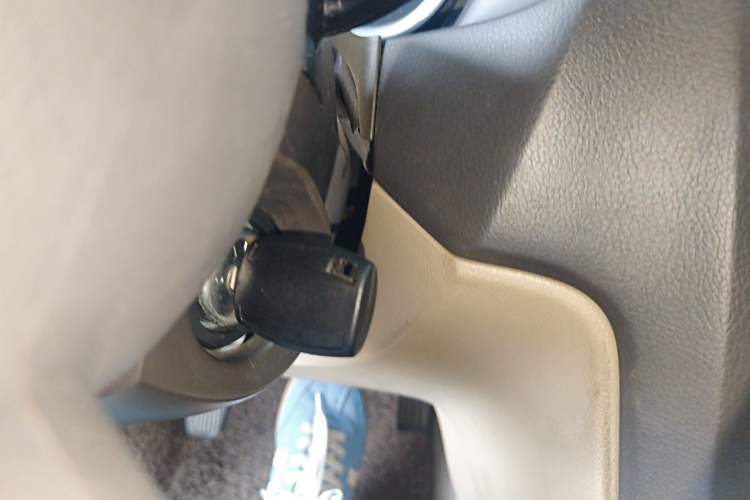 Used Ford Focus 2013 Sedan Classic 1.8L Manual Base Model Vehicle Key