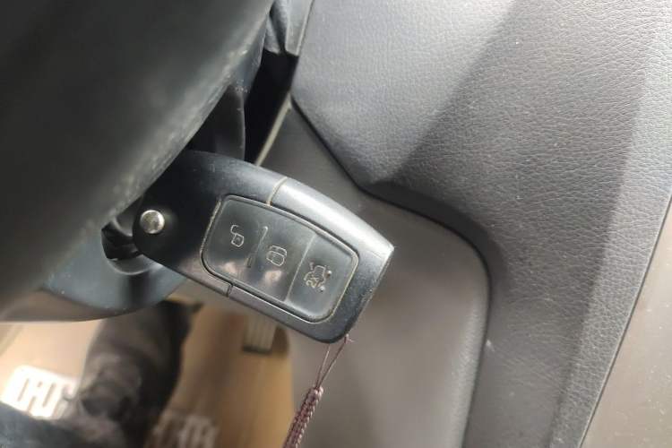 Used Ford Focus 2013 Hatchback Classic 1.8L Automatic Base Model Vehicle Key