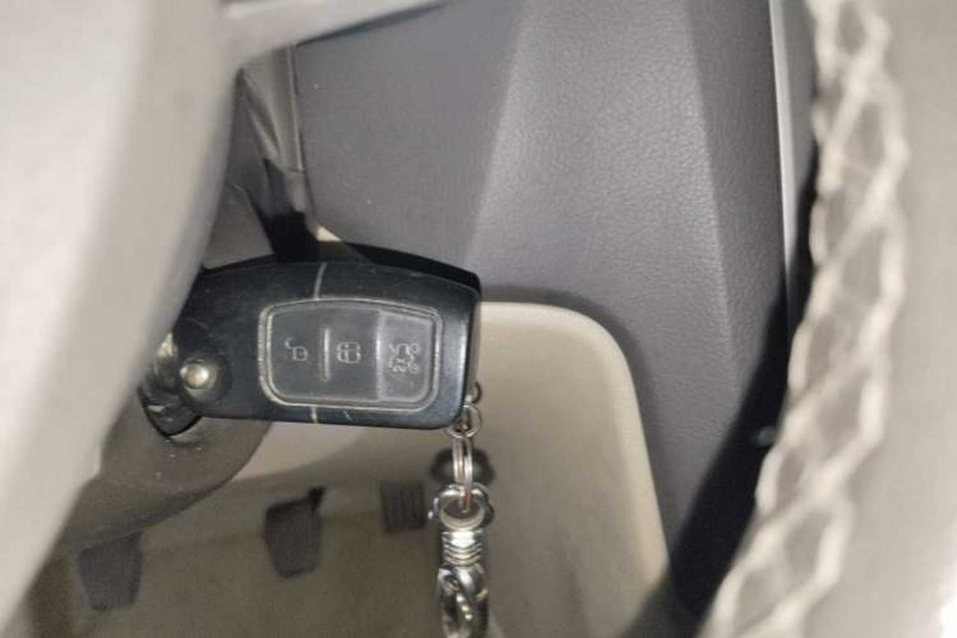 Used Ford Focus 2013 Sedan Classic 1.8L Manual Fashion Edition Vehicle Key