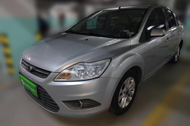 Używany Ford Focus 2013 Sedan Classic 1.8L Automatic Base Model Guazi used car, China used car export, Used car for sale, Used cars, Cheapest cars for sale