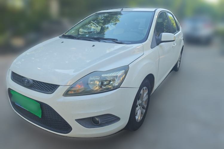 Used Ford Focus 2013 Hatchback Classic 1.8L Manual Base Model Guazi used car, China used car export, Used car for sale, Used  cars, Cheapest cars for sale