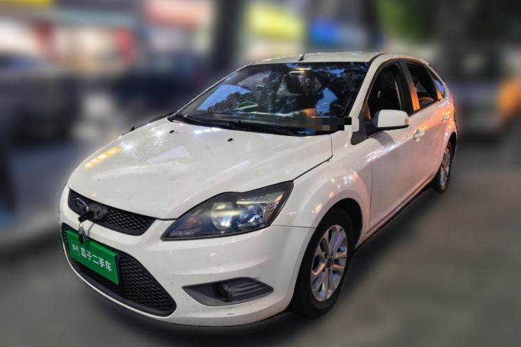 Used Ford Focus 2013 Hatchback Classic 1.8L Manual Base Model Guazi used car, China used car export, Used car for sale, Used cars, Cheapest cars for sale