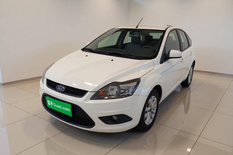 Used Ford Focus 2013 Hatchback Classic 1.8L Automatic Base Model Guazi used car, China used car export, Used car for sale, Used cars, Cheapest cars for sale