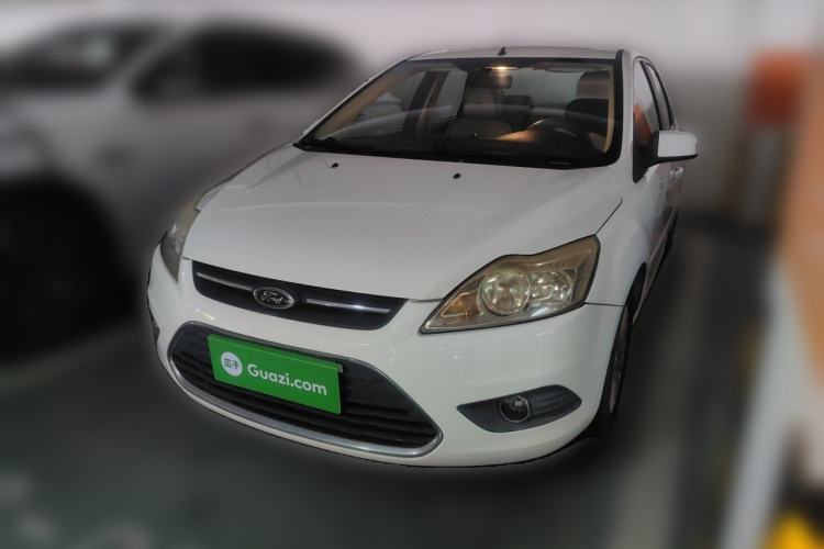 Used Ford Focus 2013 Sedan Classic 1.8L Automatic Fashion Edition Guazi used car, China used car export, Used car for sale, Used  cars, Cheapest cars for sale