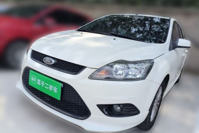 Used Ford Focus 2013 Hatchback Classic 1.8L Manual Fashion Edition