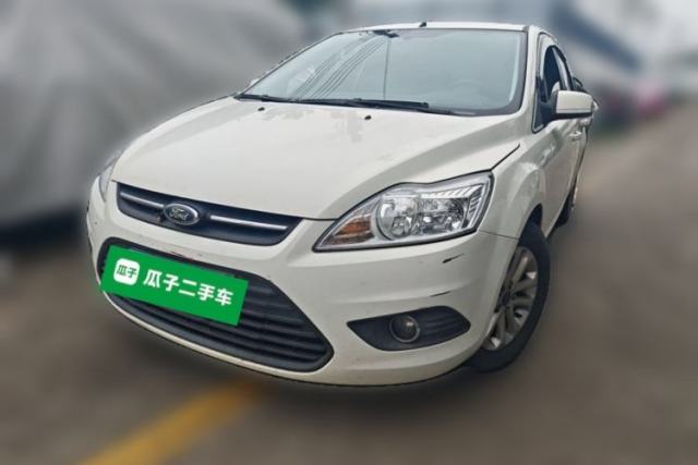 Used Ford Focus 2013 Sedan Classic 1.8L Manual Base Model