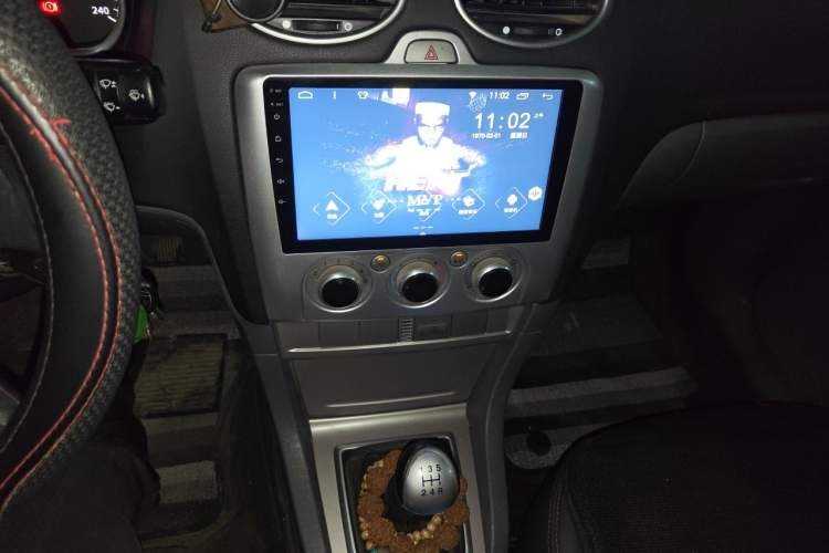 Used Ford Focus 2013 Hatchback Classic 1.8L Manual Base Model Audio And AC Panel