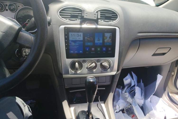 Used Ford Focus 2013 Hatchback Classic 1.8L Automatic Base Model Audio And AC Panel