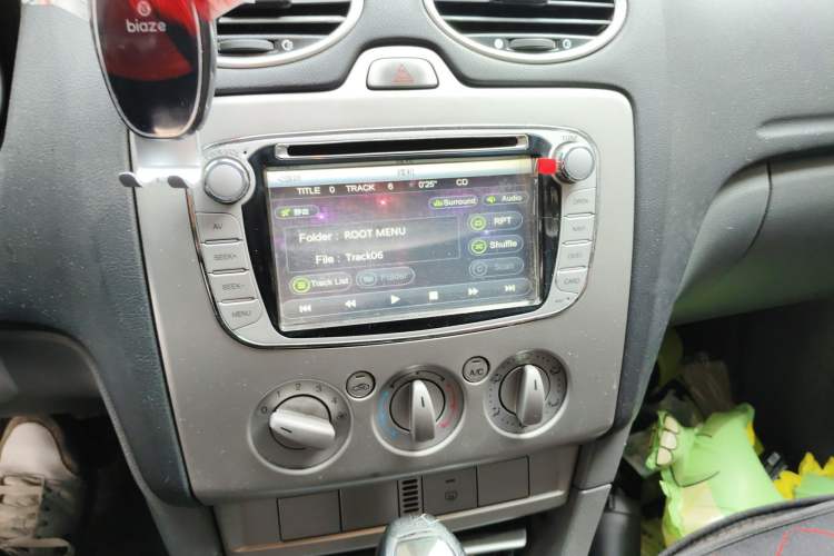 Used Ford Focus 2013 Hatchback Classic 1.8L Automatic Base Model Audio And AC Panel