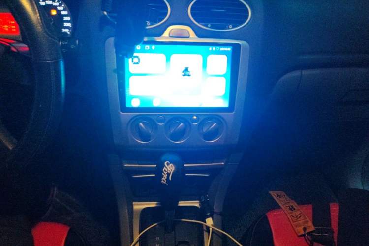 Used Ford Focus 2013 Hatchback Classic 1.8L Automatic Base Model Audio And AC Panel