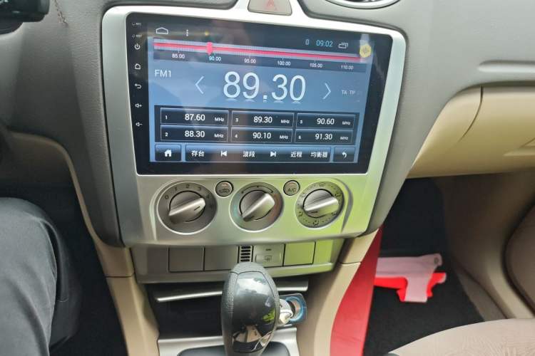 Used Ford Focus 2013 Sedan Classic 1.8L Automatic Base Model Audio And AC Panel