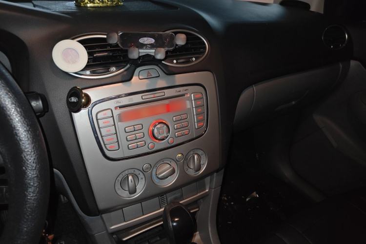 Used Ford Focus 2013 Hatchback Classic 1.8L Automatic Base Model Audio And AC Panel
