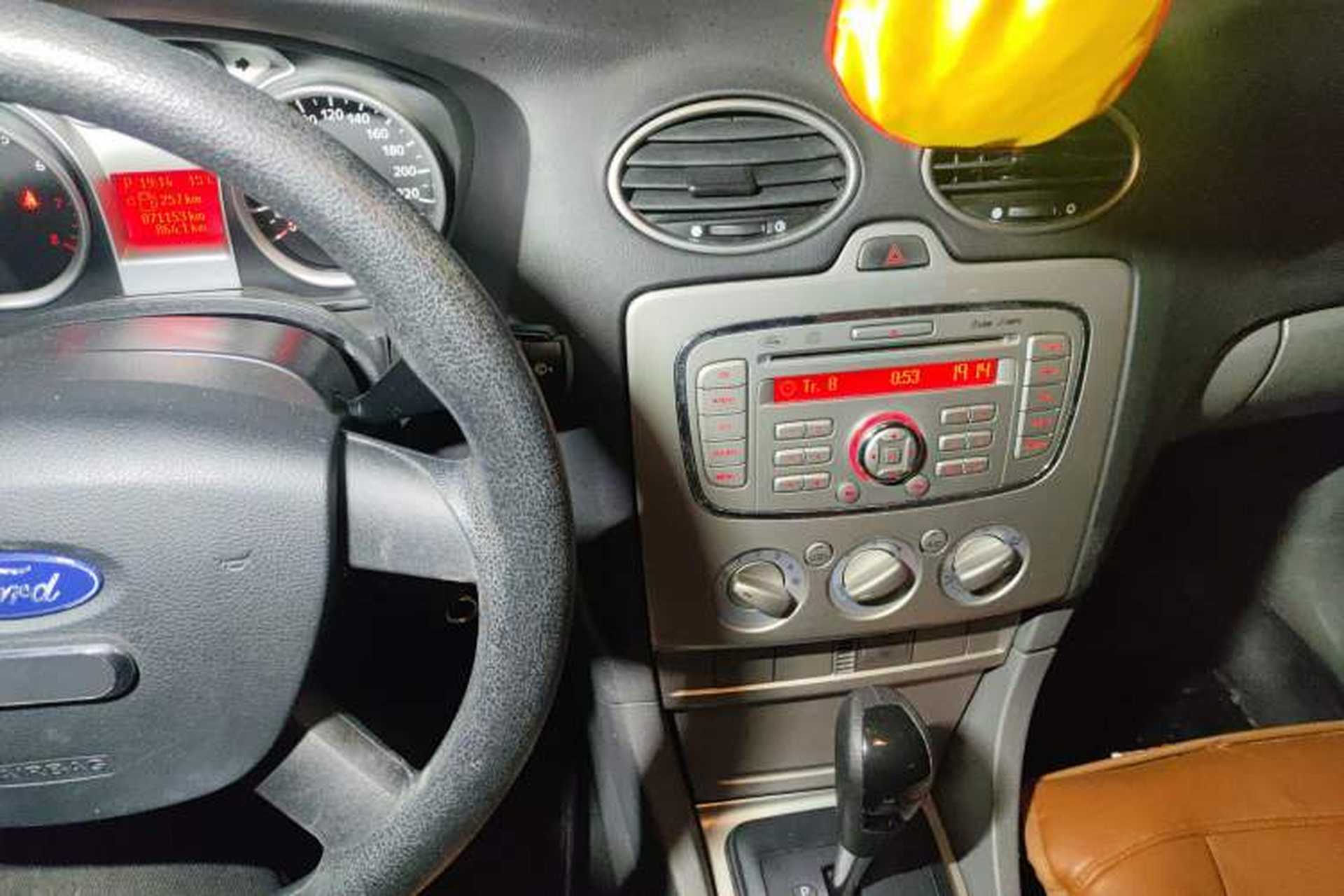 Used Ford Focus 2013 Hatchback Classic 1.8L Automatic Millionth Anniversary Edition Audio And AC Panel