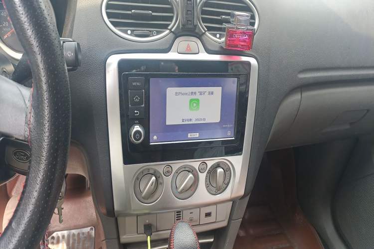 Used Ford Focus 2013 Hatchback Classic 1.8L Automatic Base Model Audio And AC Panel