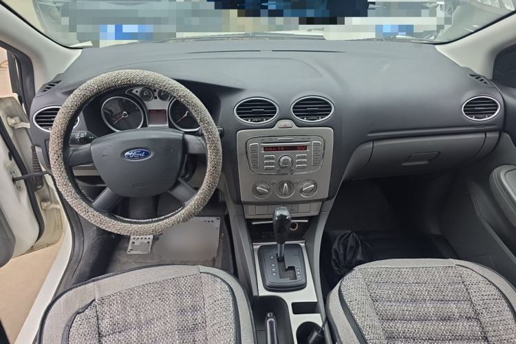 Used Ford Focus 2013 Hatchback Classic 1.8L Automatic Millionth Anniversary Edition Center Console