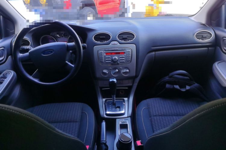 Used Ford Focus 2013 Hatchback Classic 1.8L Automatic Base Model Center Console