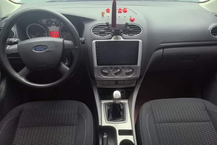 Used Ford Focus 2013 Hatchback Classic 1.8L Manual Millionth Anniversary Edition Center Console