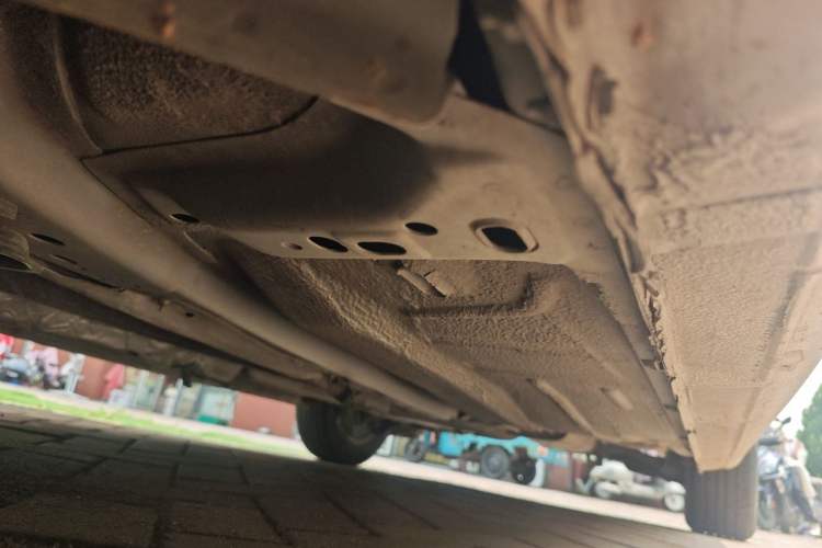 Used Ford Focus 2013 Hatchback Classic 1.8L Automatic Millionth Anniversary Edition Chassis Front Left