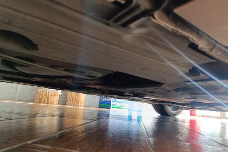 Used Ford Focus 2013 2.0T ST Standard Edition Chassis Front Right