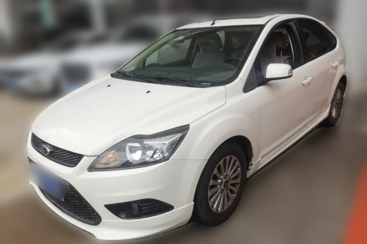 Used Ford Focus 2013 Hatchback Classic 1.8L Manual Fashion Edition Guazi used car, China used car export, Used car for sale, Used  cars, Cheapest cars for sale
